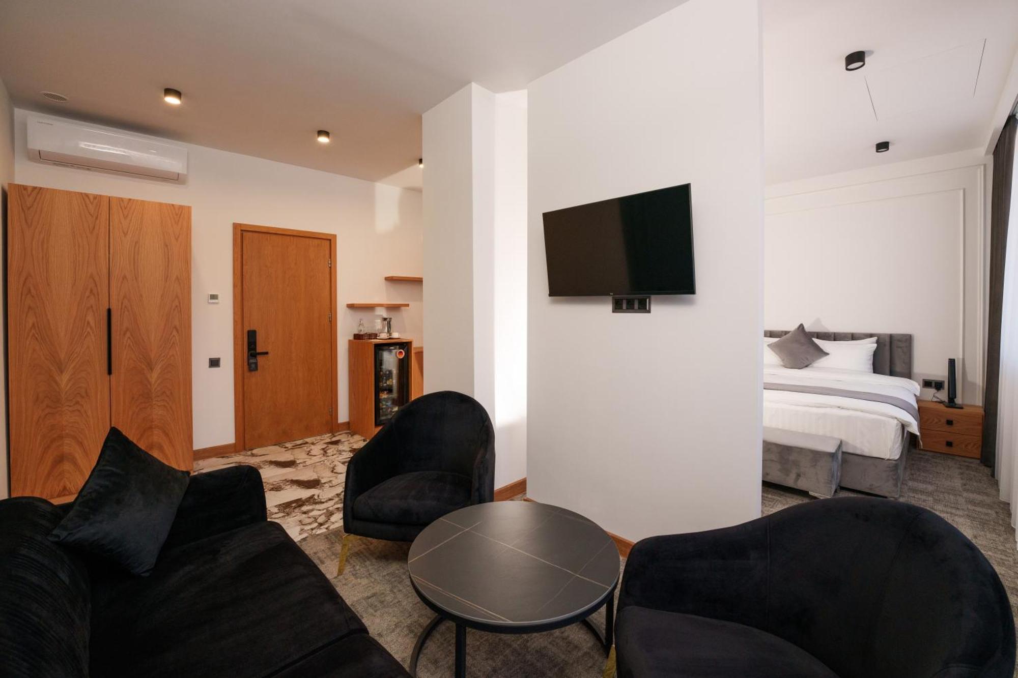Revive Boutique Hotel Erévan Chambre photo