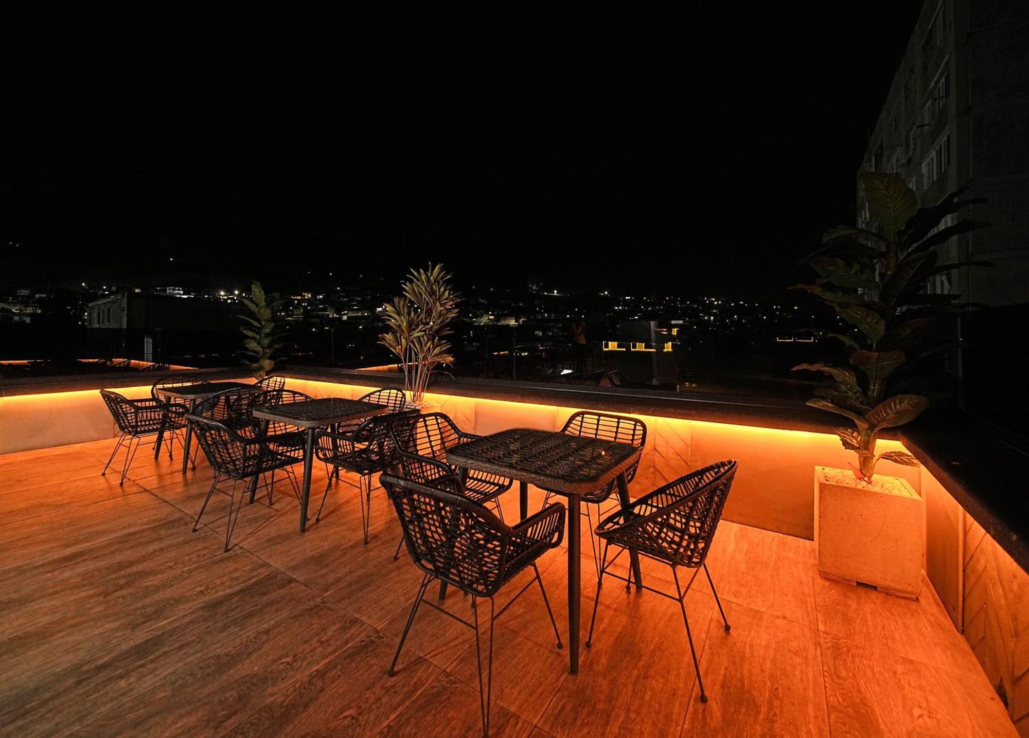 Revive Boutique Hotel Erévan Extérieur photo