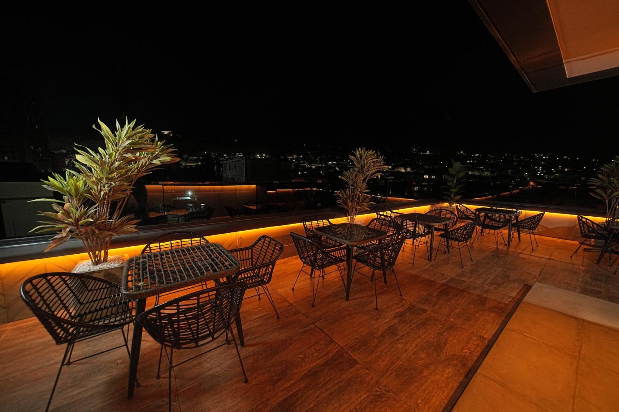 Revive Boutique Hotel Erévan Extérieur photo